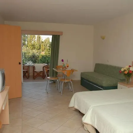 Thinalos Appart hôtel Akharavi